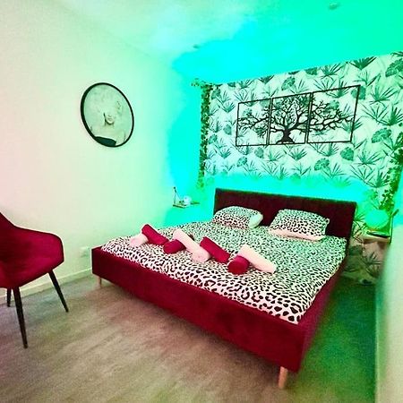 La Foret Enchantee, Centre Ville Pont-Sur-Yonne Εξωτερικό φωτογραφία